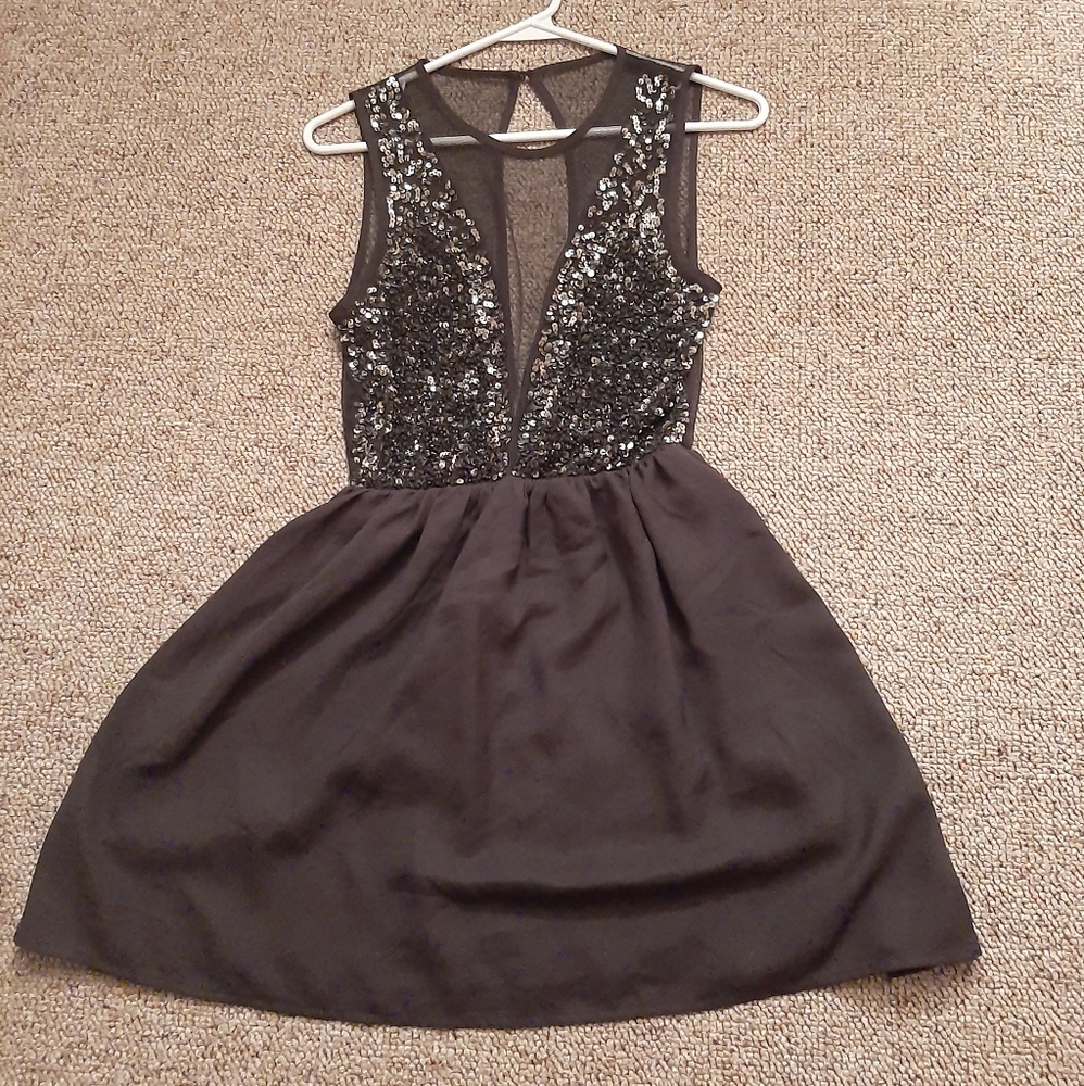 Gorgeous sequin party dress